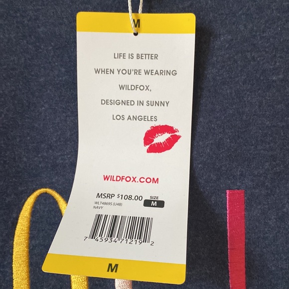 NWT WILDFOX Statement crewneck Sweatshirt size Medium. - Picture 4 of 7